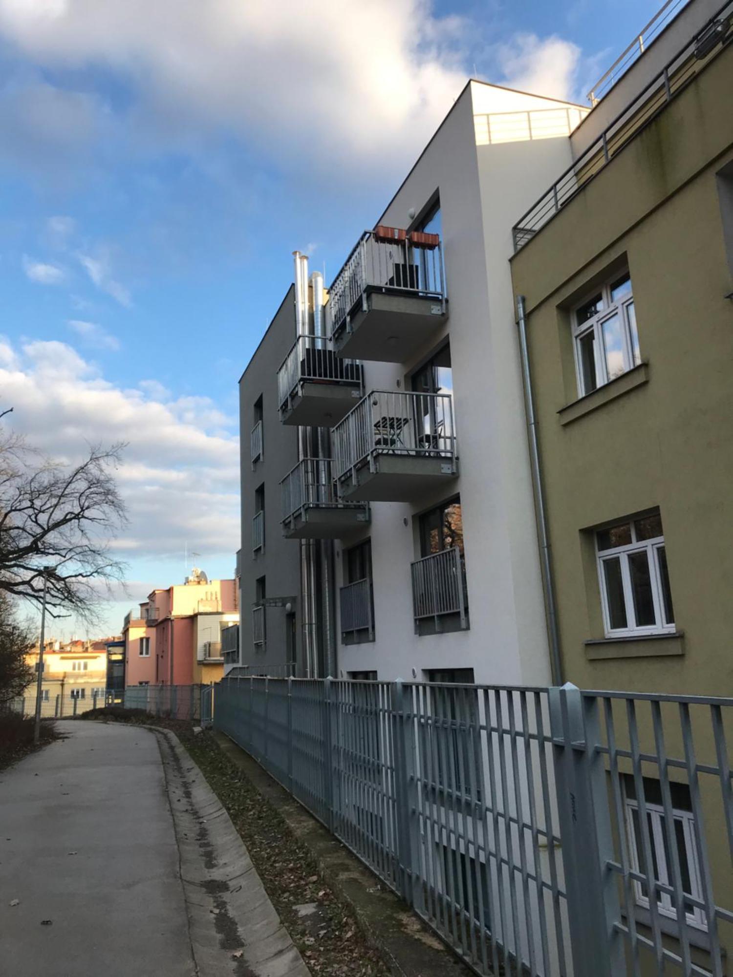 Residence Park Klamovka プラハ エクステリア 写真
