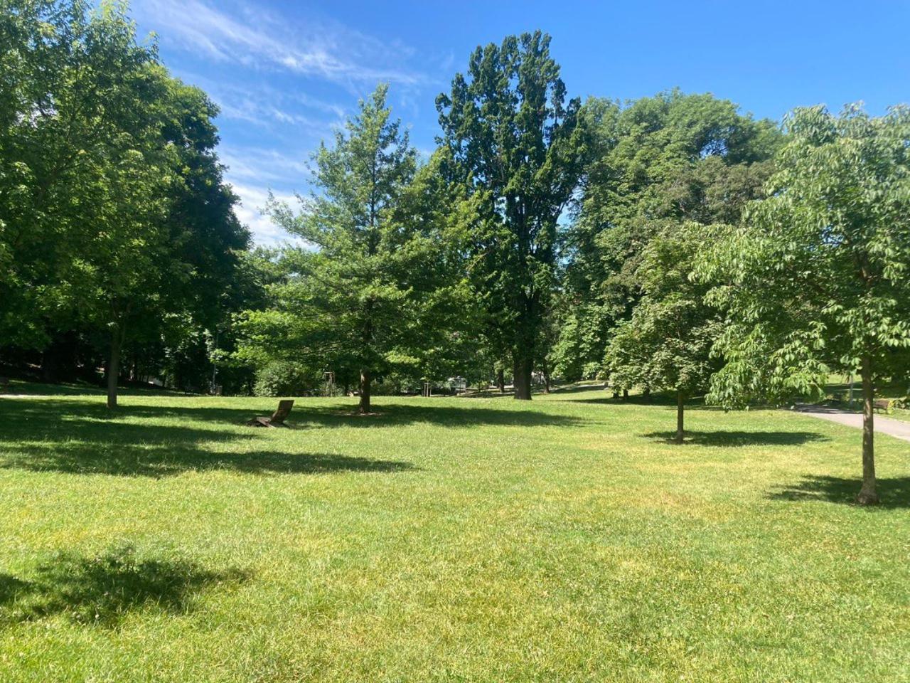 Residence Park Klamovka プラハ エクステリア 写真